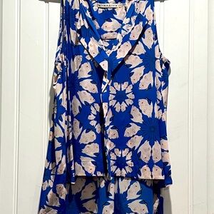 Alice +Olivia shirt